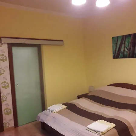 Varmegye Vendeghaz Гостевой дом *